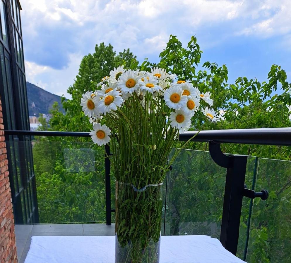 Bricks Hotel Tbilisi Luaran gambar